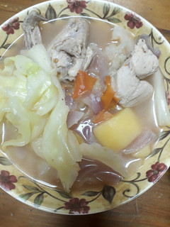 A picture of Chicken soup (nilagang manok).
