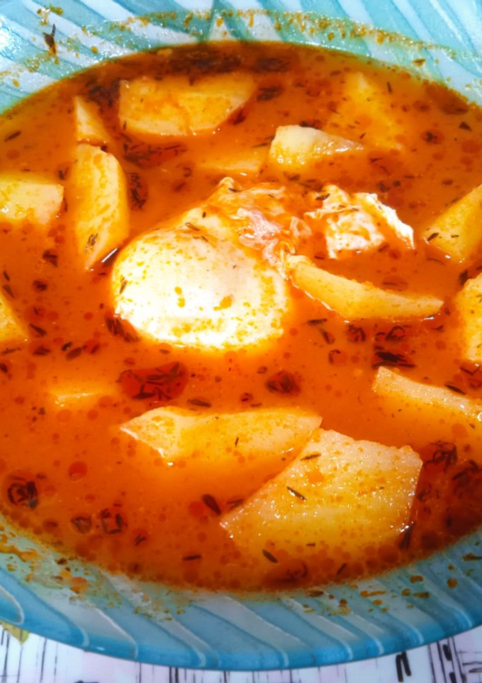 Una foto de Guiso de patatas con huevo