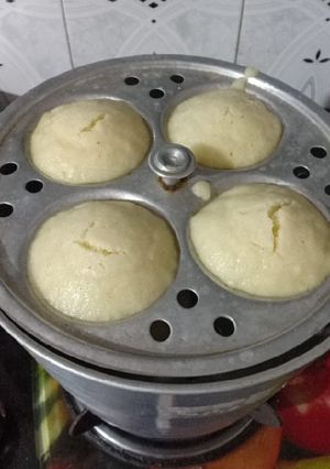 A picture of ज्वार की इडली.