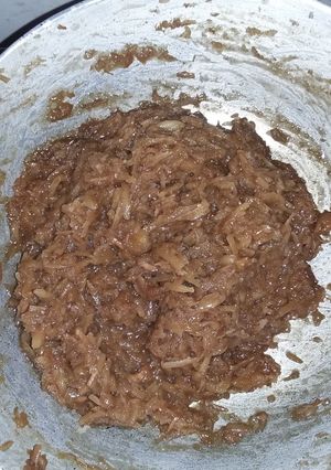 A picture of Bukayo(sweetened coconut spread).