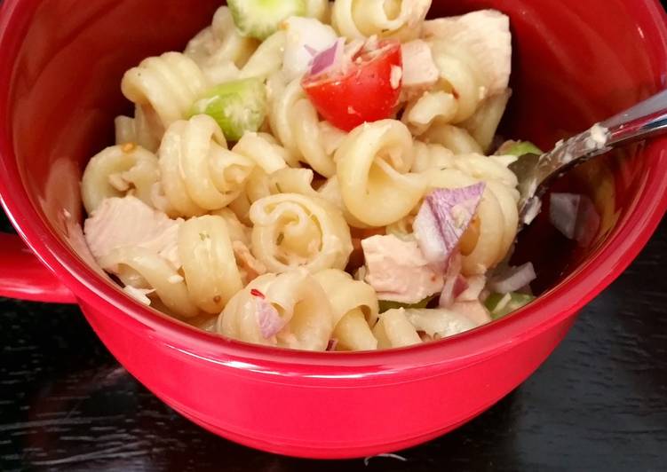 Recipe of Homemade Favorite lunchtime tuna pasta