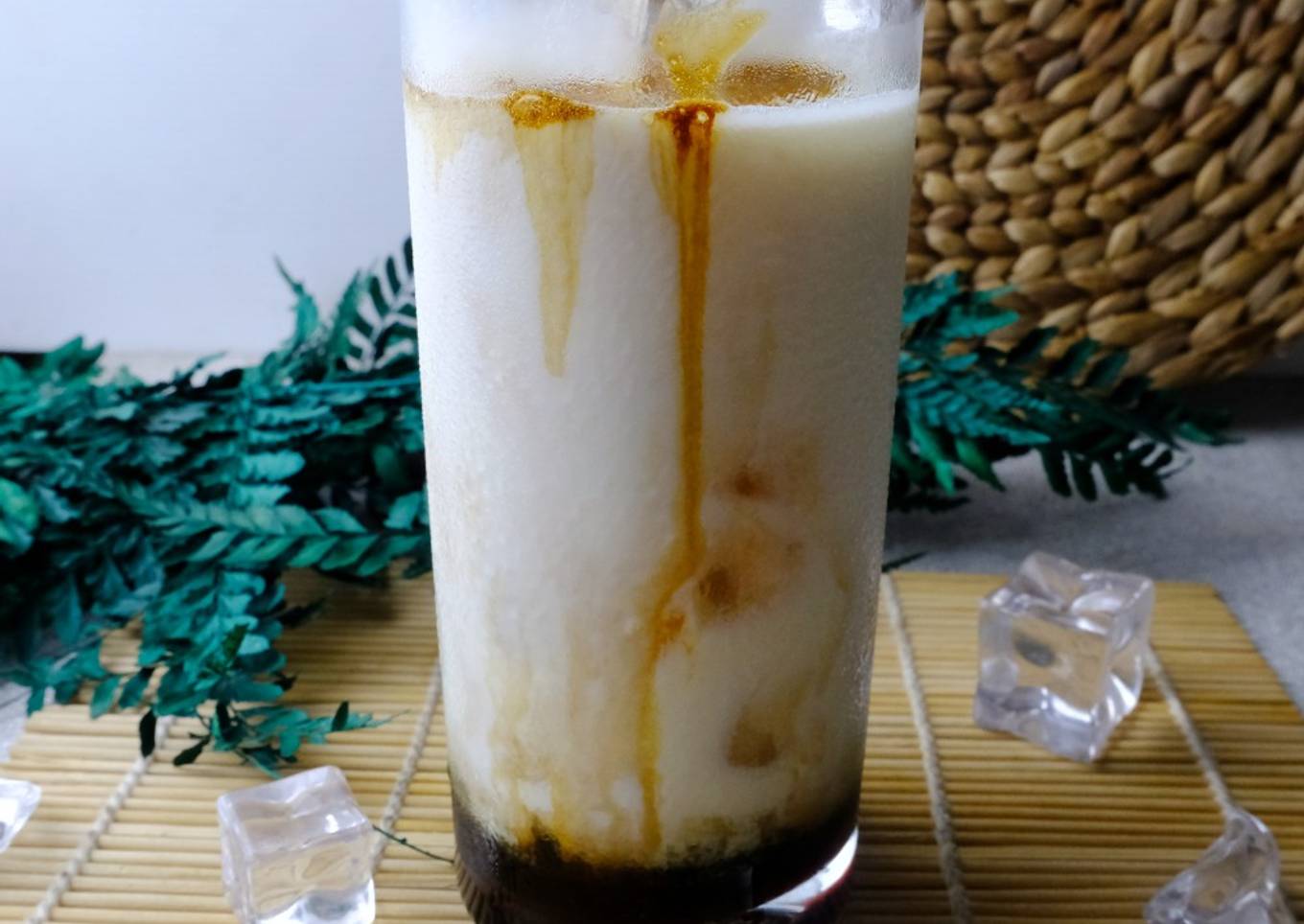 Es Kopi Susu Gula Aren