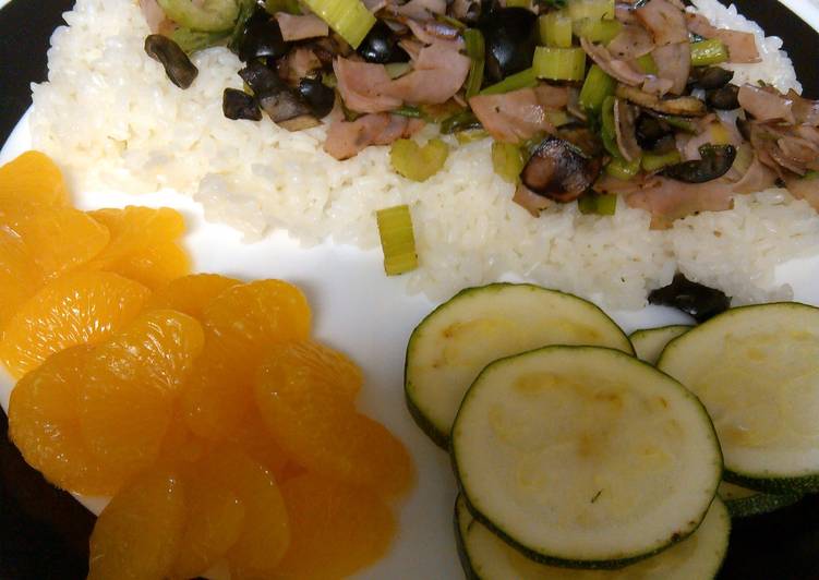 Recipe of Perfect Stewz Zucchini Rice