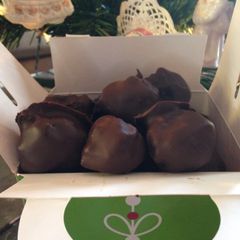 A picture of Cookie Truffles.