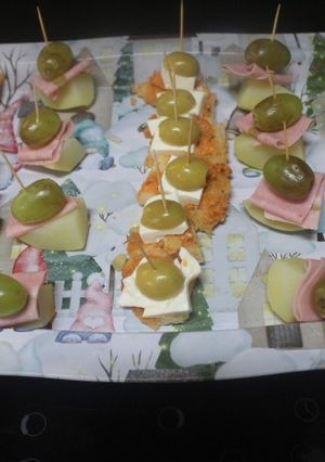 A picture of Rustic Bread with Fresh Cheese.