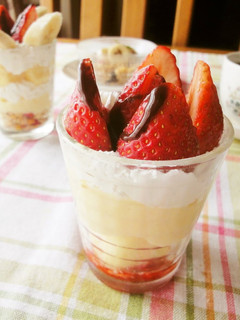 A picture of Mini Strawberry and Chocolate Parfait.