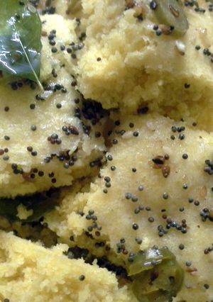 A picture of Khaman dhokla.