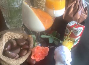 Une photo de 🎄Panna 🥛cotta🥭 mangue 🍈kaki🍧 coco🥥