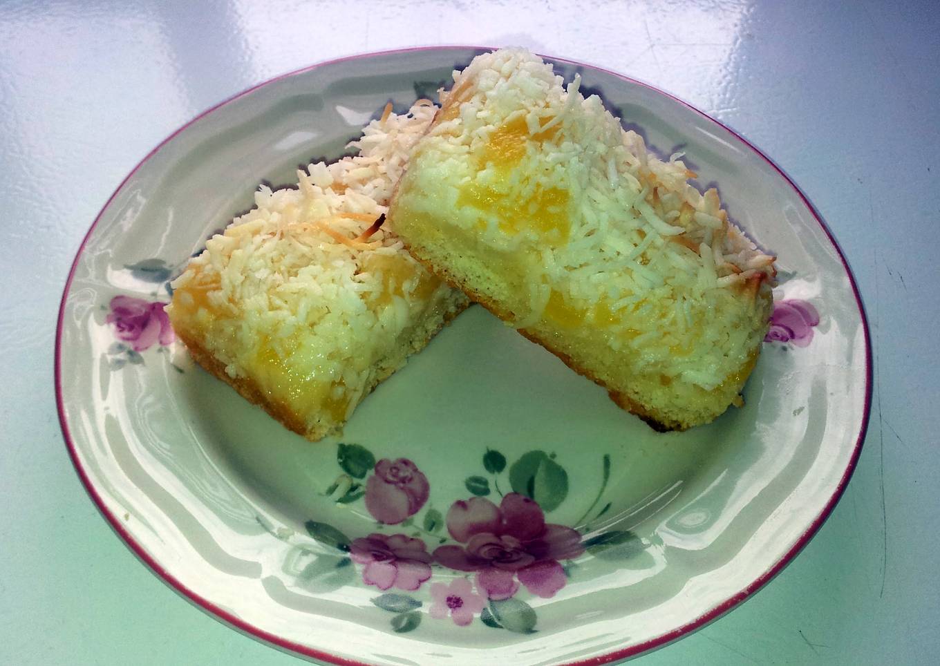 Pineapple Coconut Bars