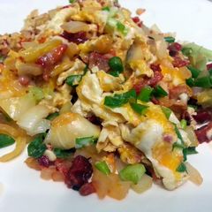 A picture of LG SCRAMBLED EGGS WITH BBQ PORK.