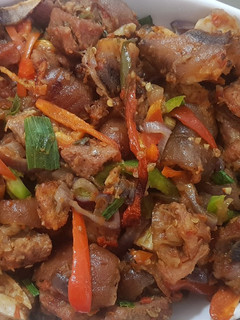 A picture of Asun (peppered goat meat).