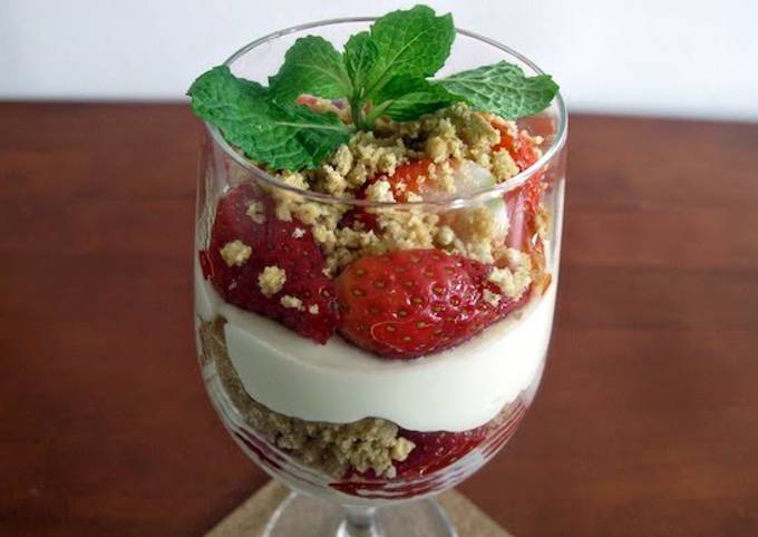 Strawberry cheesecake Parfait Recipe