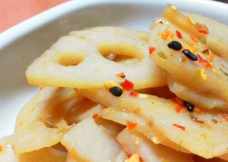 Simple Way to Prepare Speedy Our Homecooked Spicy Lotus Root Kimpira