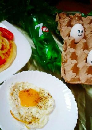 A picture of Half fry egg.