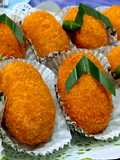 Kroket uwi putih