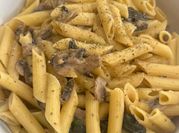 Gambar penne mushroom