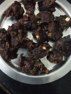 ராகி வடை (Ragi Vadai Recipe in Tamil) செய்முறை முக்கிய புகைப்படம்