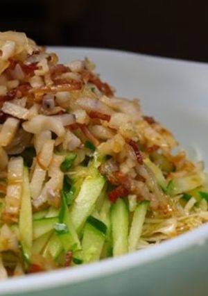 A picture of Easy and Delicious Crispy & Crunchy Salad.