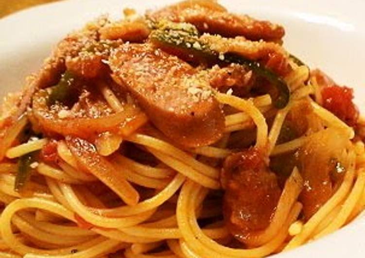 Tomato-Filled Napolitan Spaghetti for Lunch