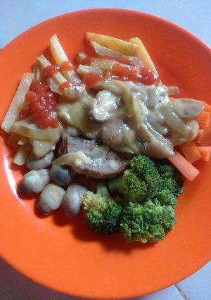 Foto resep Sirloin steak medium with mushroom sauce
