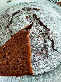 Una foto de Bizcocho de chocolate y yogurt