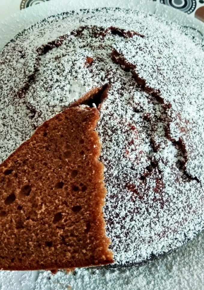 Una foto de Bizcocho de chocolate y yogurt