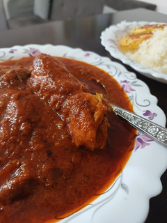 عکسی از دستور خورشت آلو قیصی❤️