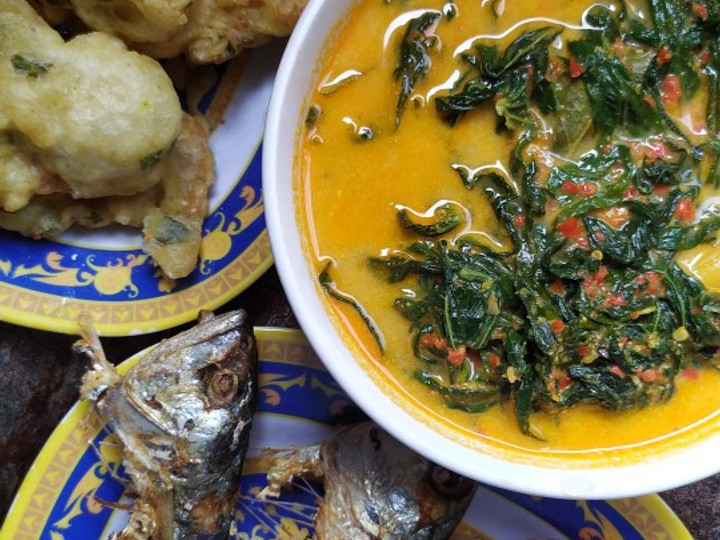 Bagaimana Membuat Gulai daun singkong yang Bisa Manjain Lidah