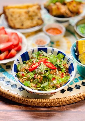 Hình của món Gỏi Sứa Rau Muống.