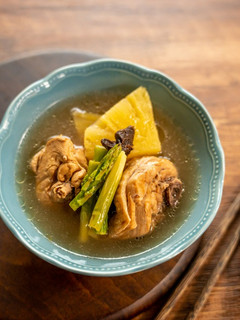 【老菜脯蘆筍鳳梨雞湯】春分節氣燉湯,高纖香甜抗氧化 的食譜成品照片