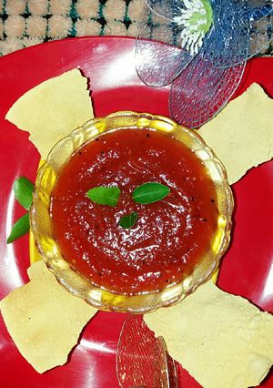 A picture of Sweet tomato sauce in MICROWAVE.....