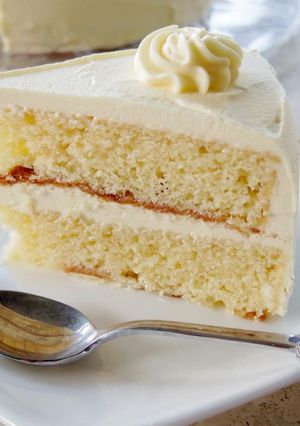 Una foto de Pastel de plátanos y crema