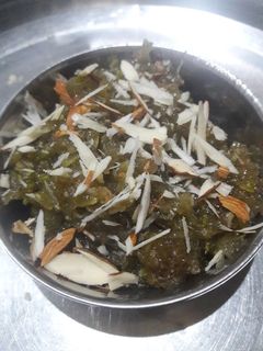 लौकी का हलवा (lauki ka halwa recipe in Hindi) रेसिपी मुख्य फोटो