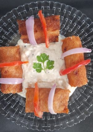 A picture of Cheese Rolls.