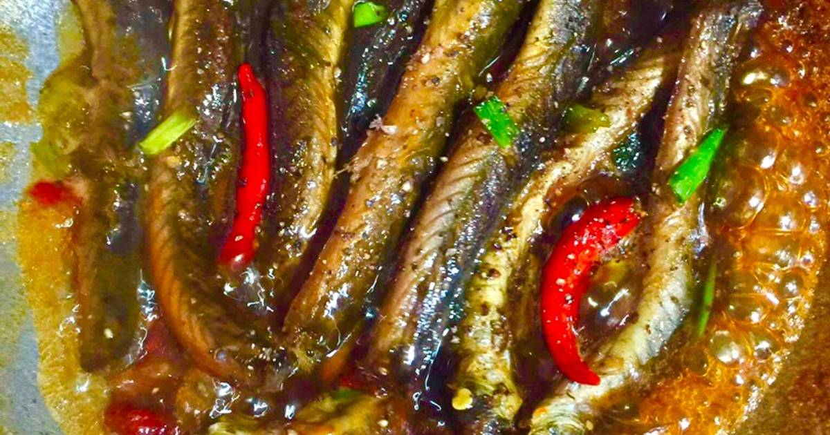 Hướng dẫn 3 Cách tiến hành cá kèo kho rau quả răm ngon tuyệt cú mèo