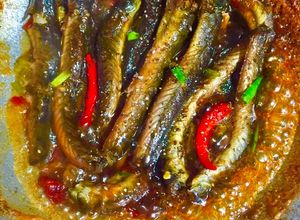 Hình của món Cá kèo kho tiêu.