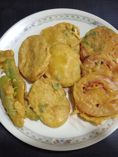 પકોડા રેસીપી મુખ્ય ફોટો