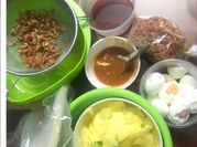 A picture of ruốc khô, xoài