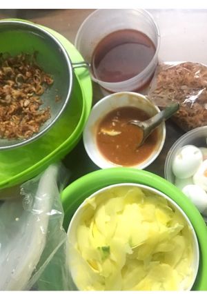 Hình của món Bánh tráng cuộn sốt mayone.