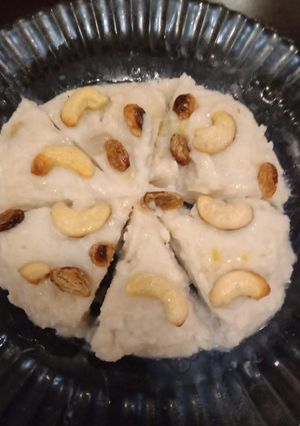 A picture of Vennai puttu.