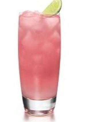 A picture of Pink Grapefruit highball.