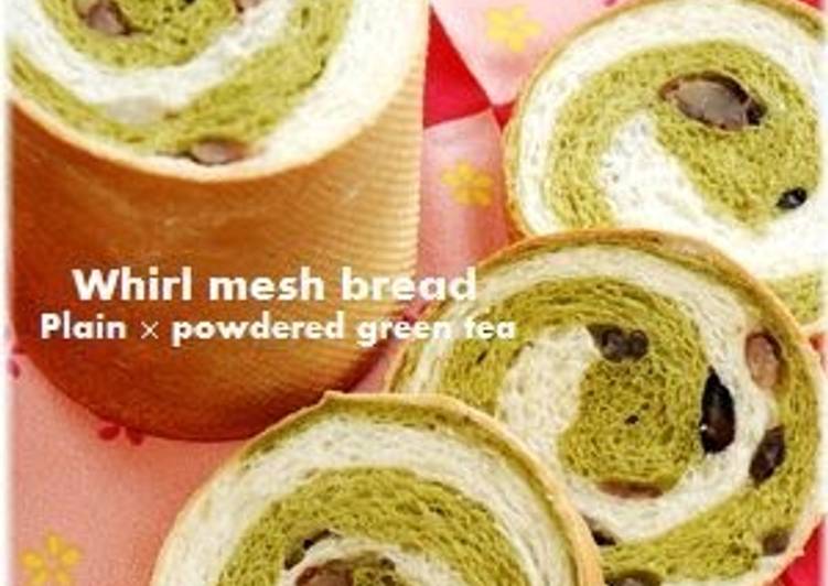 Spiral Green Tea Roll Bread