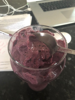 A picture of Smoothie breakfast.