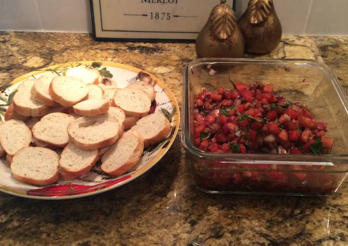 Tomato, Basil And Balsamic Glaze Bruschetta