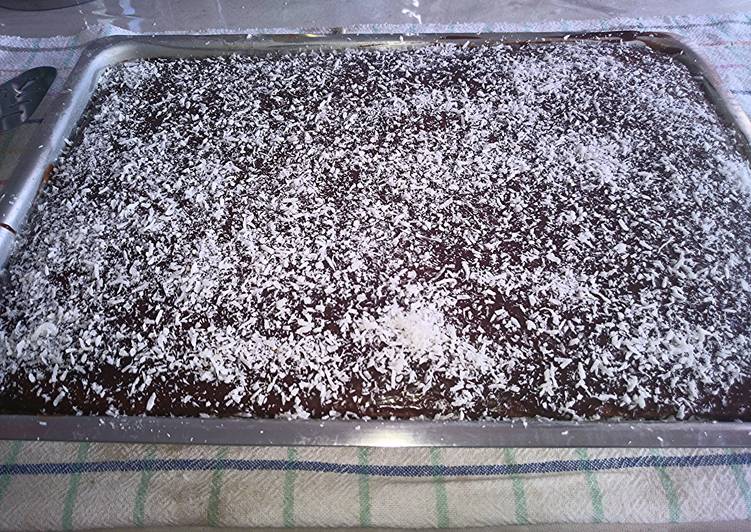 Recipe of Award-winning Nutella cake with Coconut