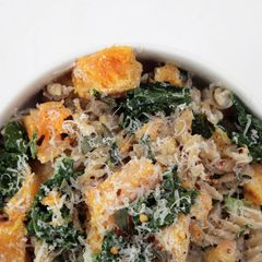 Butternut Squash and Kale Fusilli Pasta with Ricotta and topped with Fried Sage and Parmesan A picture of Butternut Squash and Kale Fusilli Pasta with Ricotta and topped with Fried Sage and Parmesan.