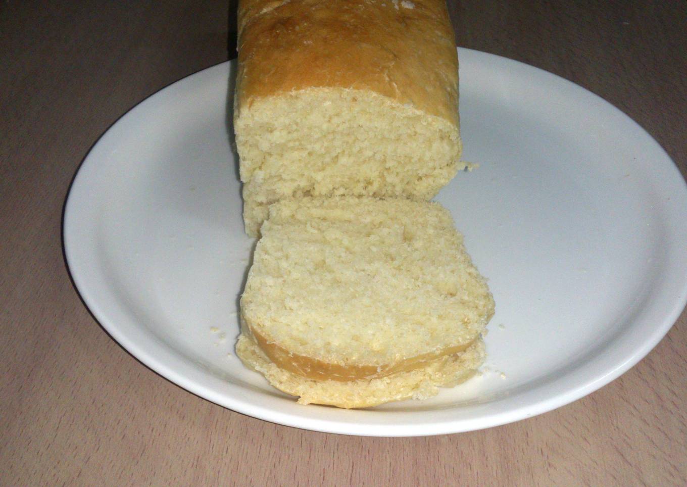 Homemade white bread