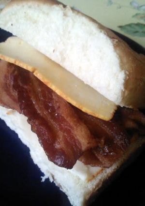 A picture of Luscious Lil Bacon Sandwiches.