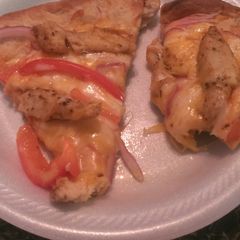 Chicken fajitas pizza A picture of Chicken fajitas pizza.
