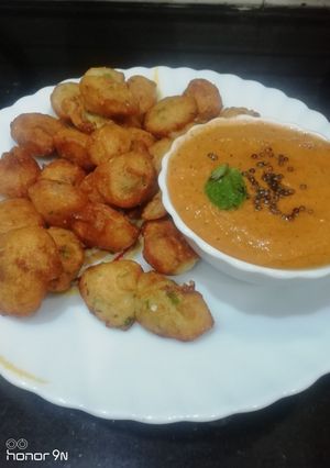 A picture of Rice Pakora.